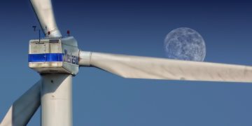 TotalEnergies acquiert 50% du développeur américain d'énergies renouvelables Clearway
